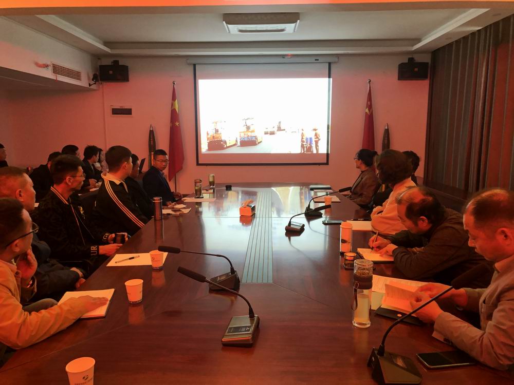  河南永和建設(shè)集團(tuán)舉辦瀝青路面施工技術(shù)交流學(xué)習(xí)會(huì)