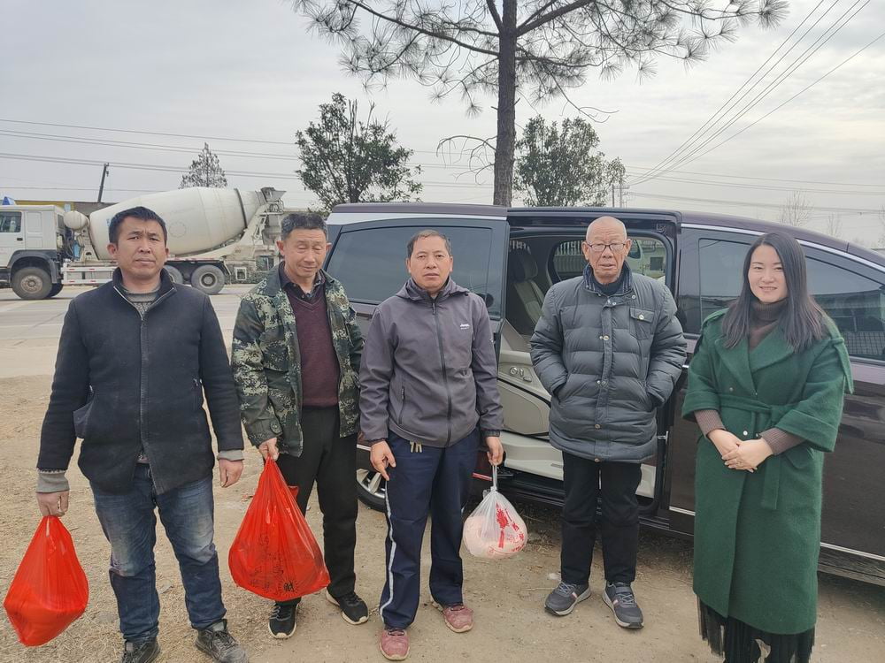 元旦“迎新年 送溫暖”走訪慰問活動進(jìn)行中...