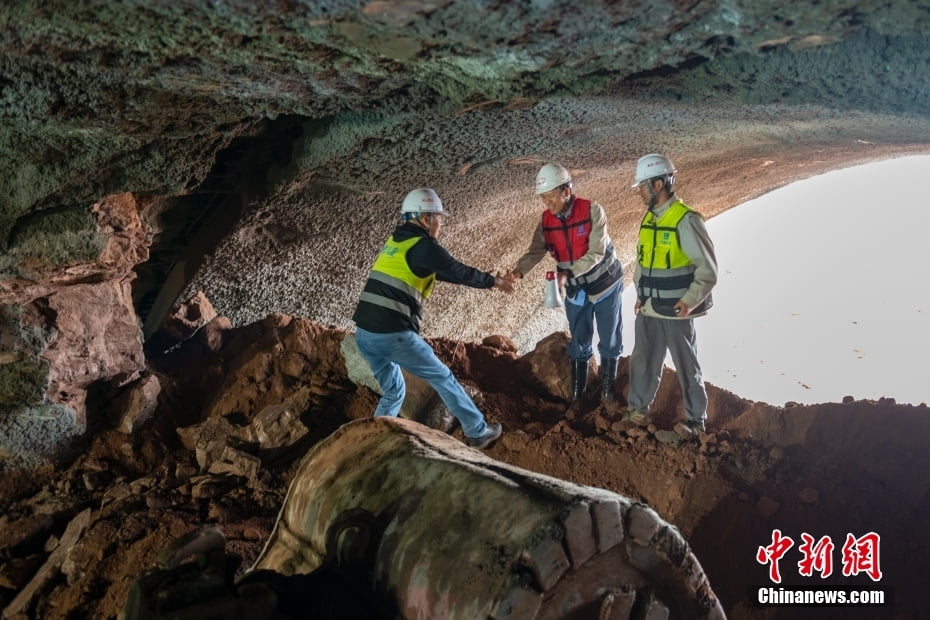 8892bd746c9541c2992630bca6bea389